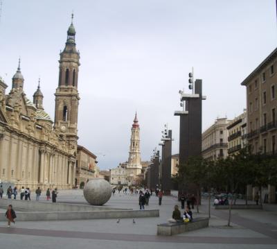 Zaragoza: Dos catedrales, Goya, Gargallo y la sorpresa de un teatro romano